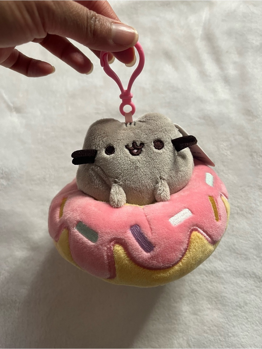 Pusheen Plush in donut cute keychain/ charm pink donut